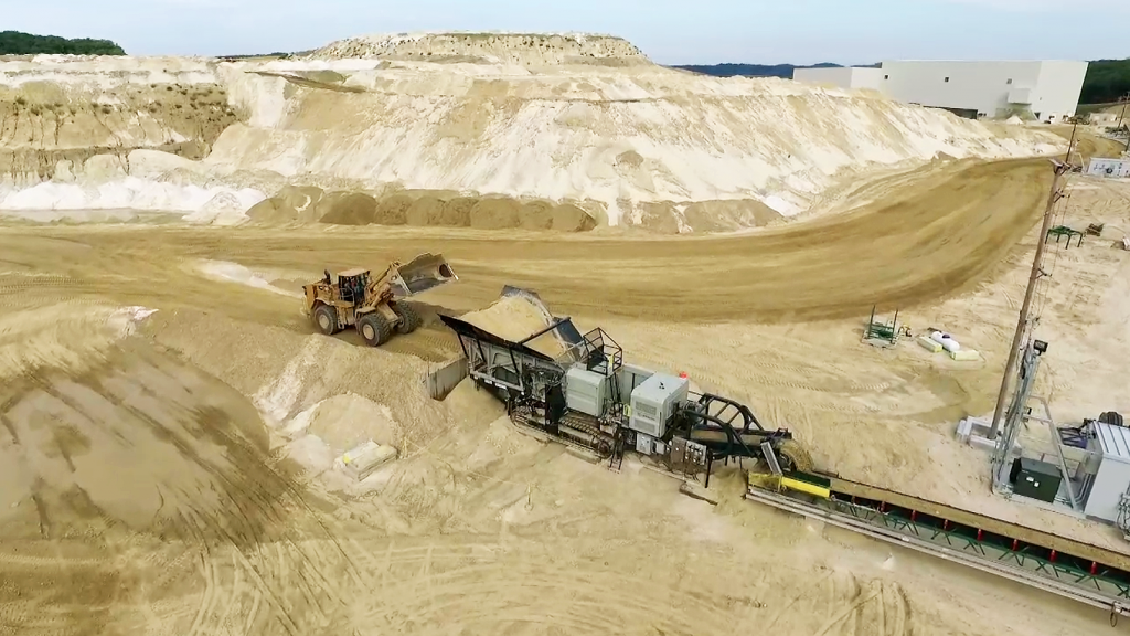 Technology & Engineering of Sand Mining Into The OutdoorsInto The